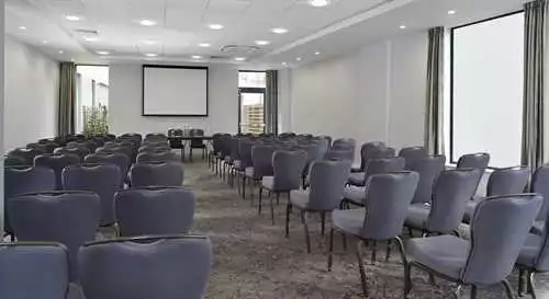 Claremont Suite 1 room hire layout at DoubleTree by Hilton London Angel Kings Cross