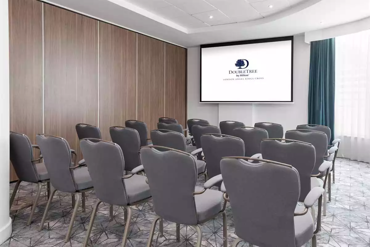 Claremont 1 at DoubleTree by Hilton London Angel Kings Cross in Islington