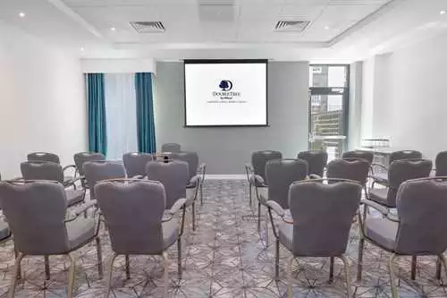 Claremont 2 1 room hire layout at DoubleTree by Hilton London Angel Kings Cross