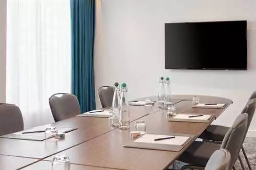 Kings Cross 2 at DoubleTree by Hilton London Angel Kings Cross