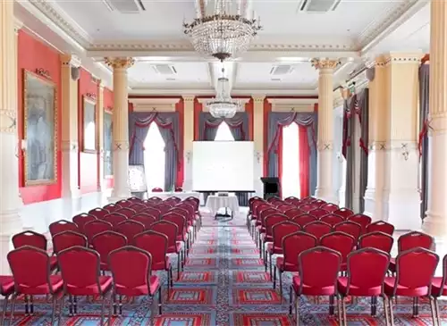 Cavendish Suite 1 room hire layout at The Rougemont Hotel, Exeter by Sunday