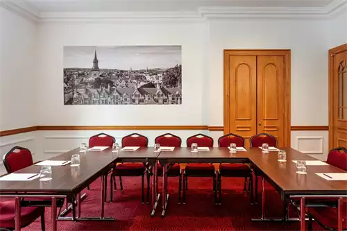 Burlington Suite 1 room hire layout at The Rougemont Hotel, Exeter by Sunday