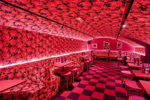Pink Rose Room