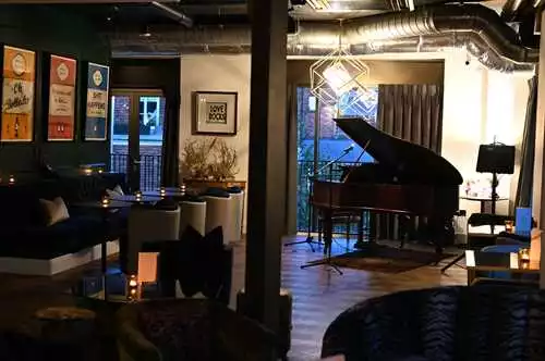 Piano Lounge 1 room hire layout at