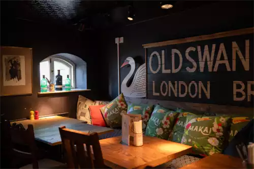 Old Swan Space at White Hart Overton