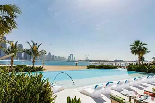 Beach & Pool 1 room hire layout at
