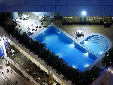 Novotel Hong Kong Century Hotel