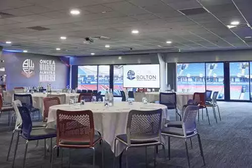 Club McGinlays Suite 1 room hire layout at