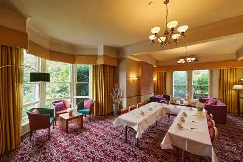 Edale Suite