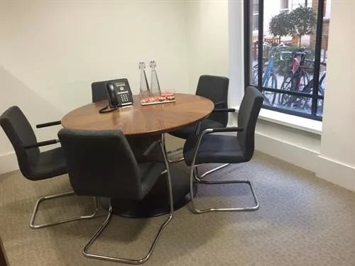 Office Space in Town - Little Britain