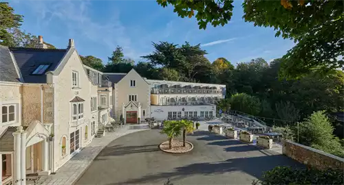Fermain Valley Hotel