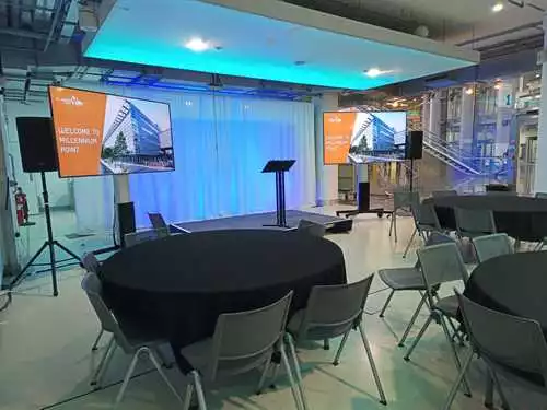 Metro 1 room hire layout at
