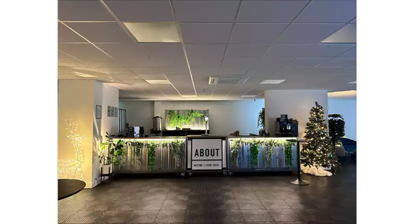 Hampton by Hilton Torquay Christmas Parties 2025