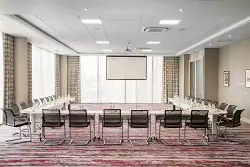 Docklands West Suite at Crowne Plaza London Docklands