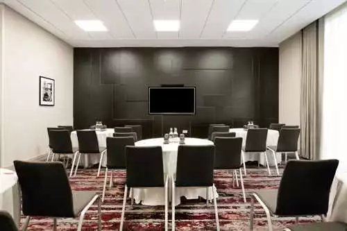 Tower Suite at Crowne Plaza London Docklands