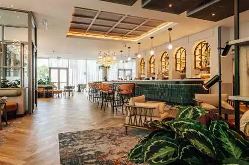 Fremantle Bar & Kitchen at Crowne Plaza London Docklands