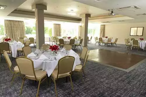 Hollingbourne at Mercure Maidstone Great Danes Hotel