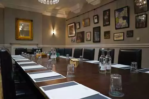 Sassicaia 1 room hire layout at