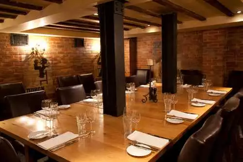 Screwpull Cellar 1 room hire layout at
