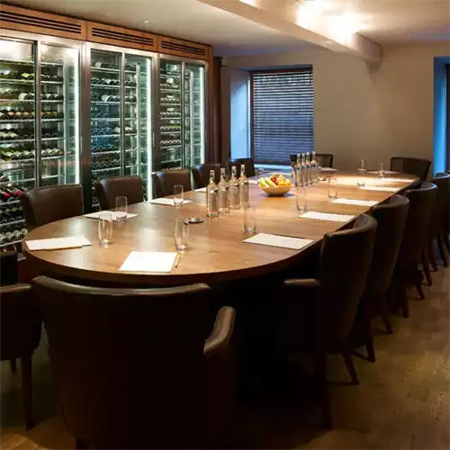 Mal One 1 room hire layout at