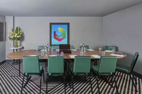 Mal One 1 room hire layout at