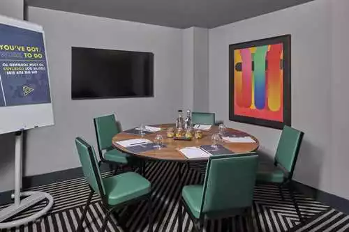 Mal Two 1 room hire layout at