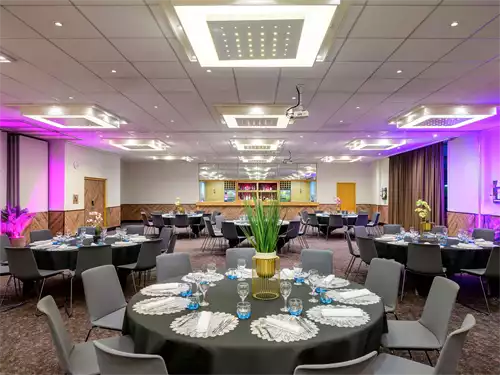 Lunar Room 1 room hire layout at Novotel Birmingham City Centre