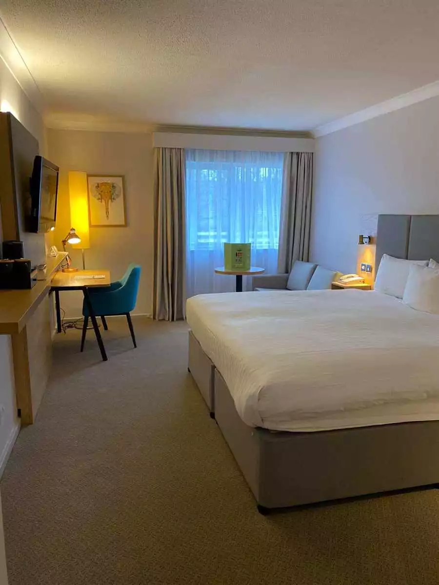 Holiday Inn Maidstone - Sevenoaks Christmas Parties 2025