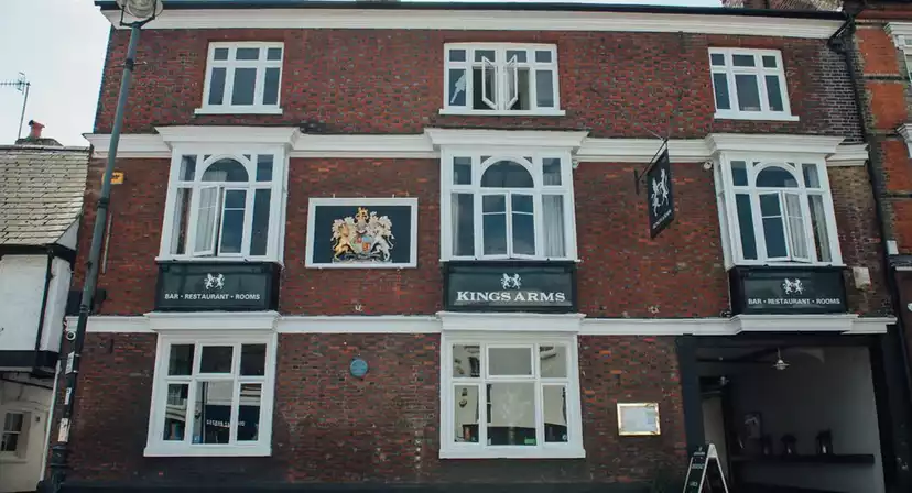 Kings Arms Berkhamsted Christmas Parties 2025