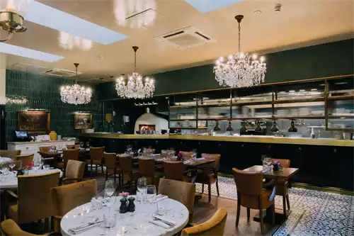 Restaurant 1 room hire layout at The Woburn
