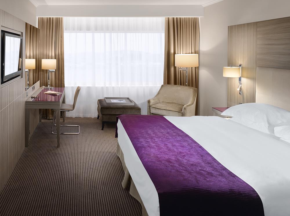 Radisson Blu Manchester Airport Hotel | Manchester Conference Venue