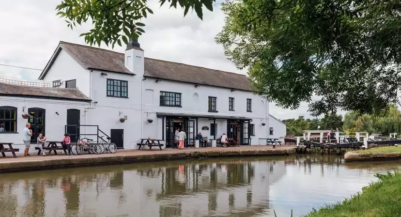 The Three Locks Stoke Hammond Christmas Parties 2025