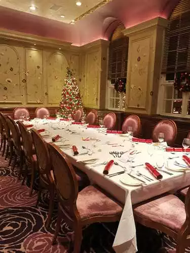 Boxing Day Dinner 2025 at The Roseate, Reading