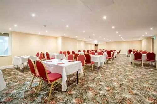 Cambridge Suite at Millennium Gloucester Hotel London Kensington