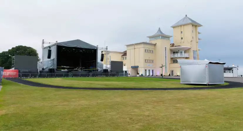 Towcester Racecourse Christmas Parties 2025