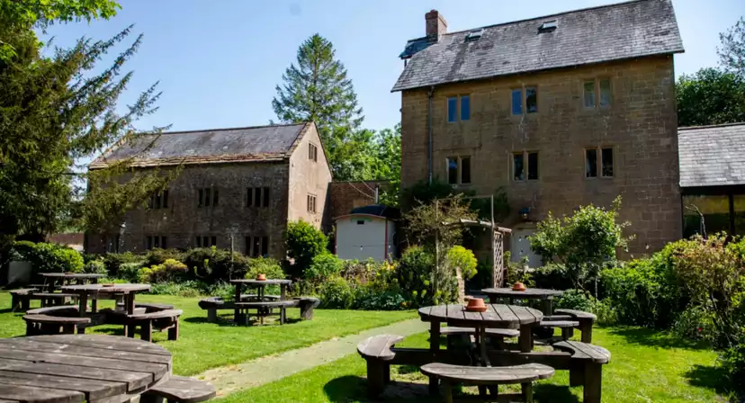 Haselbury Mill Christmas Parties 2025