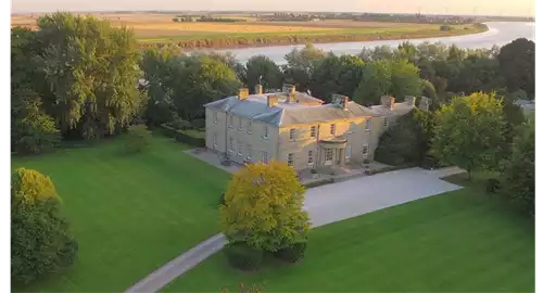 Saltmarshe Hall