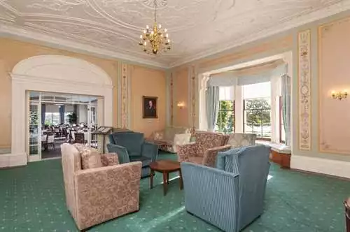 Garden Common Room 1 room hire layout at