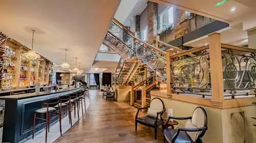 Taverne Bar 1 room hire layout at