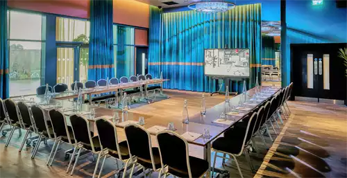 Lake Lounge 1 room hire layout at