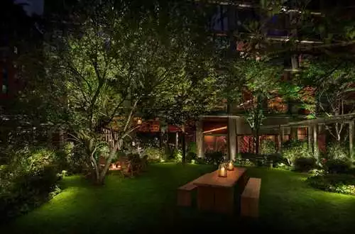 Chrystie Park at PUBLIC Hotel New York City