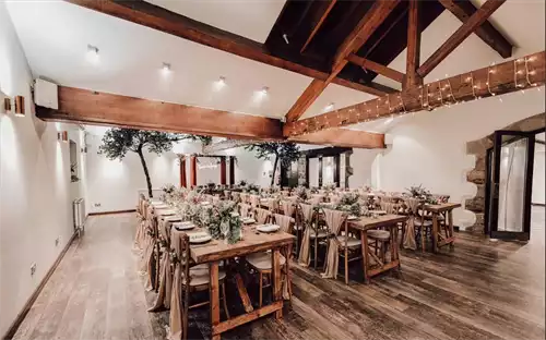 Pennine Suite 1 room hire layout at Mercure Tankersley Manor Hotel & Spa
