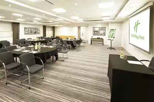 Oak Suite at Holiday Inn Southampton-Eastleigh