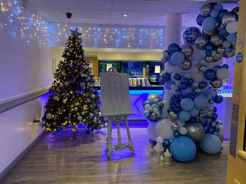 Cliffs Pavilion Southend Christmas Parties 2026