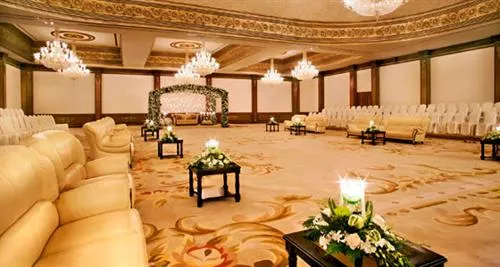 Convention Center & Royal Suites Hotel