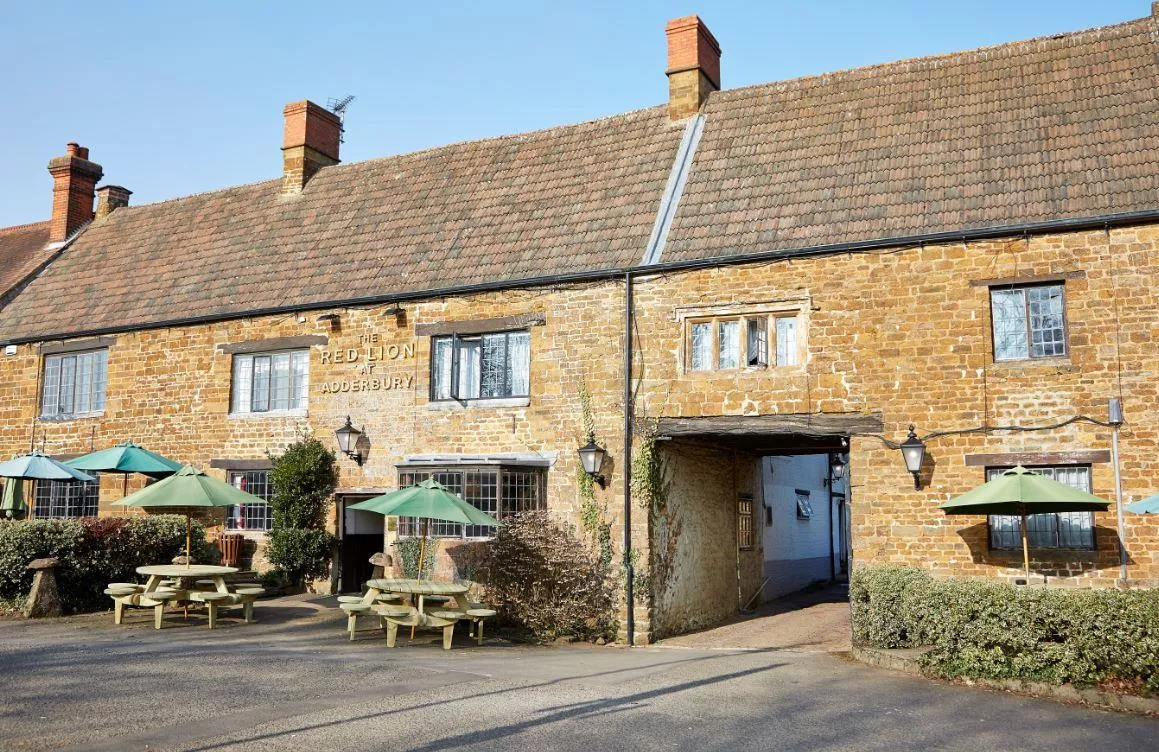 Red Lion, Adderbury