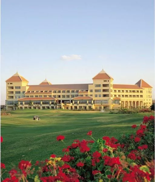 Hilton Pyramids Golf Resort