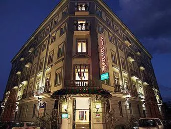 Mercure Napoli Garibaldi