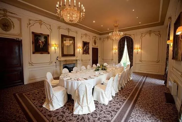 Ringwood Hall Hotel