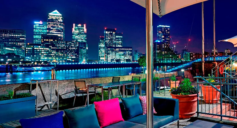 DoubleTree by Hilton London - Docklands Riverside